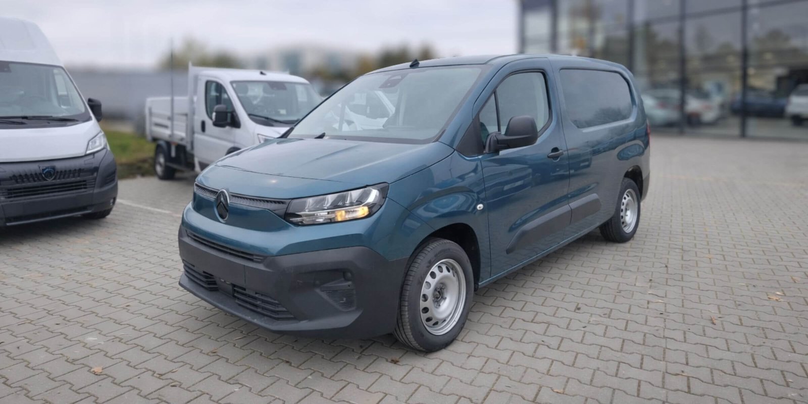 Citroën Berlingo 1.5 BlueHDi 130KM Brygadowy – zdjęcie 1