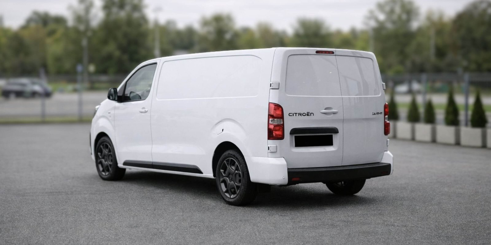 Citroën Jumpy 2.0 BlueHDI 144KM Brygadowy – zdjęcie 4