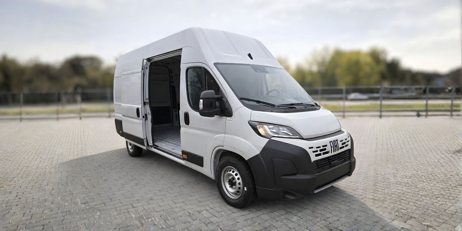 Fiat Ducato 2.2 L4H3 180KM – zdjęcie 4