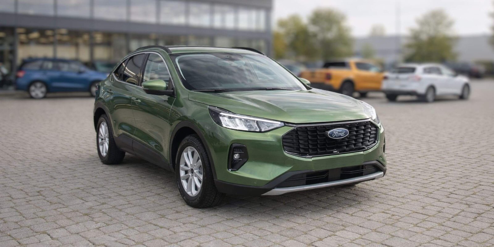 Ford Kuga 2.5 180KM FHEV Titanium – zdjęcie 3