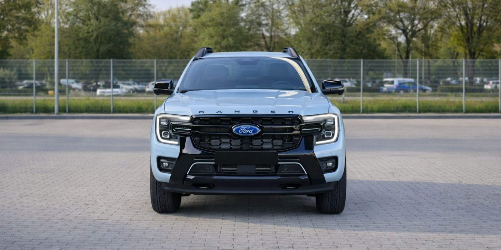 Ford Ranger Stormtrak 2.3 EcoBoost PHEV 281 KM – zdjęcie 2
