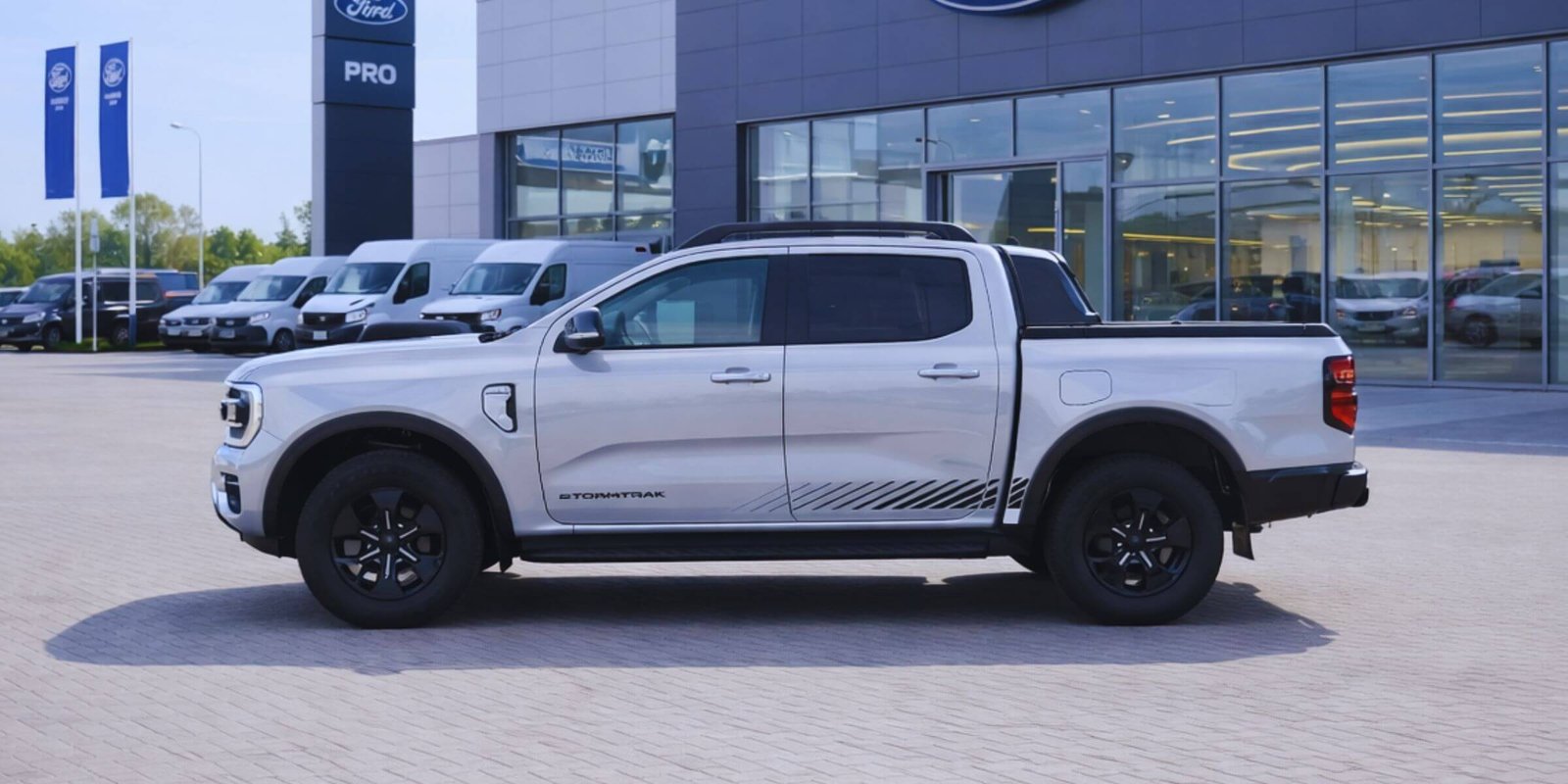 Ford Ranger Stormtrak 2.3 EcoBoost PHEV 281 KM – zdjęcie 4