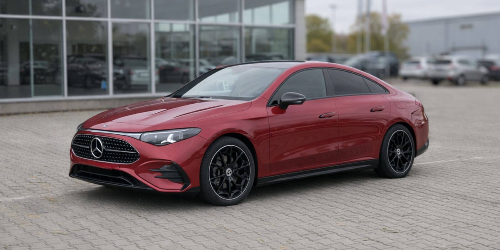 Mercedes-Benz CLA 200 AMG Line – zdjęcie 1