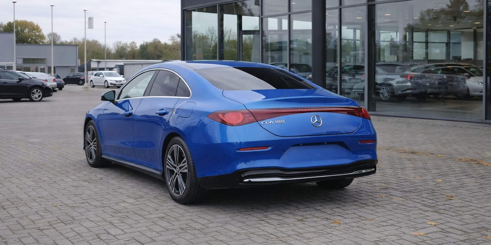 Mercedes-Benz CLA 200 Linia Progressive – zdjęcie 2