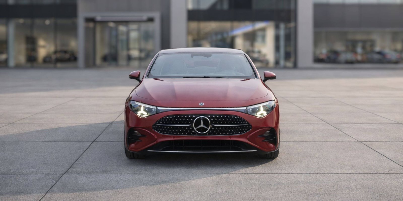 Mercedes-Benz CLA 200 Linia AMG – zdjęcie 3