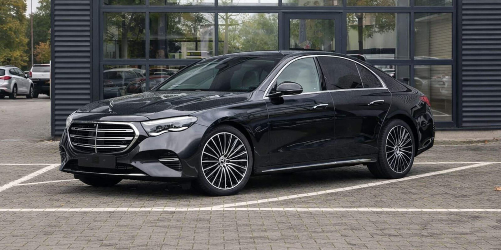 Mercedes-Benz E-Klasa 220d AMG Line – zdjęcie 1
