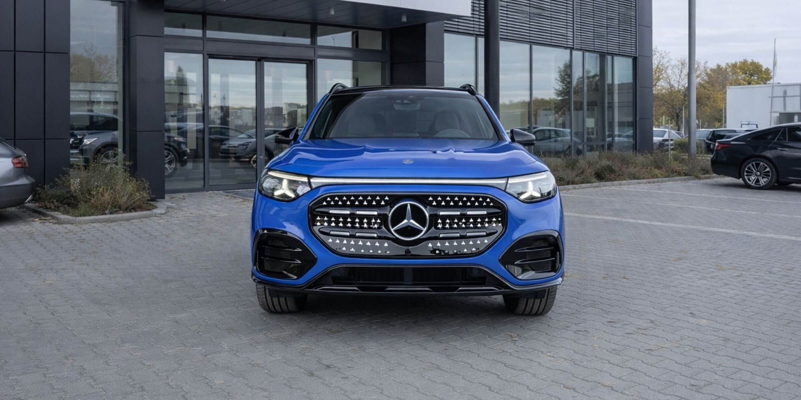 Mercedes-Benz GLB 200 AMG Line – zdjęcie 3