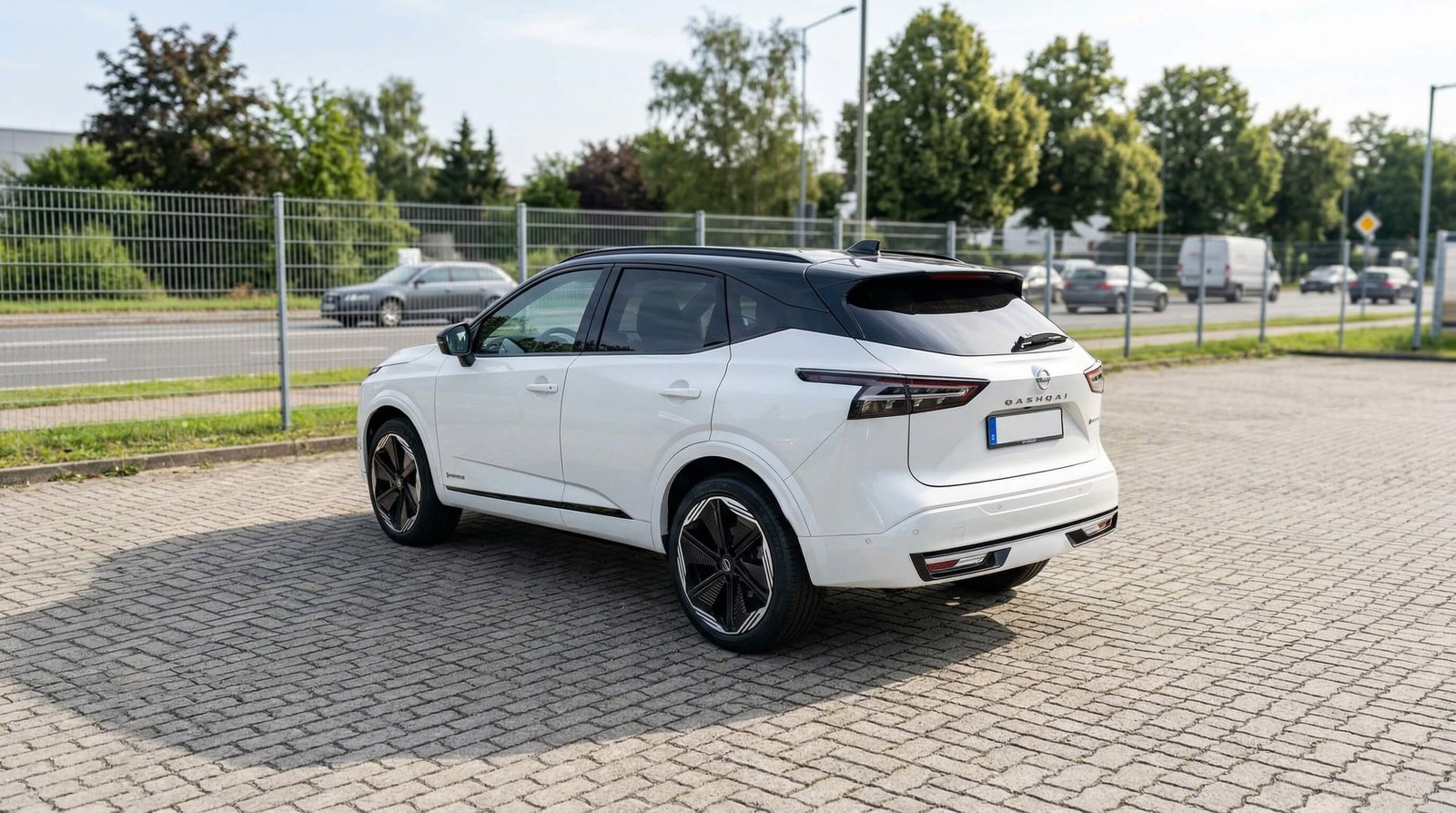 Nissan Qashqai 1.3 158KM N-DESIGN – zdjęcie 2