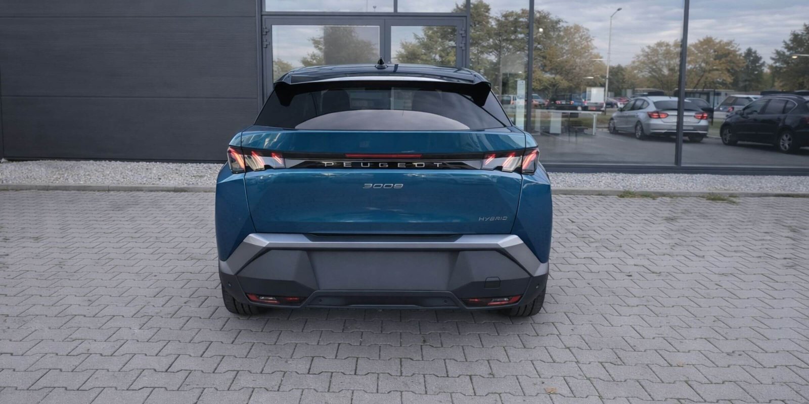 Peugeot 3008 GT Hybrid 145KM – zdjęcie 4