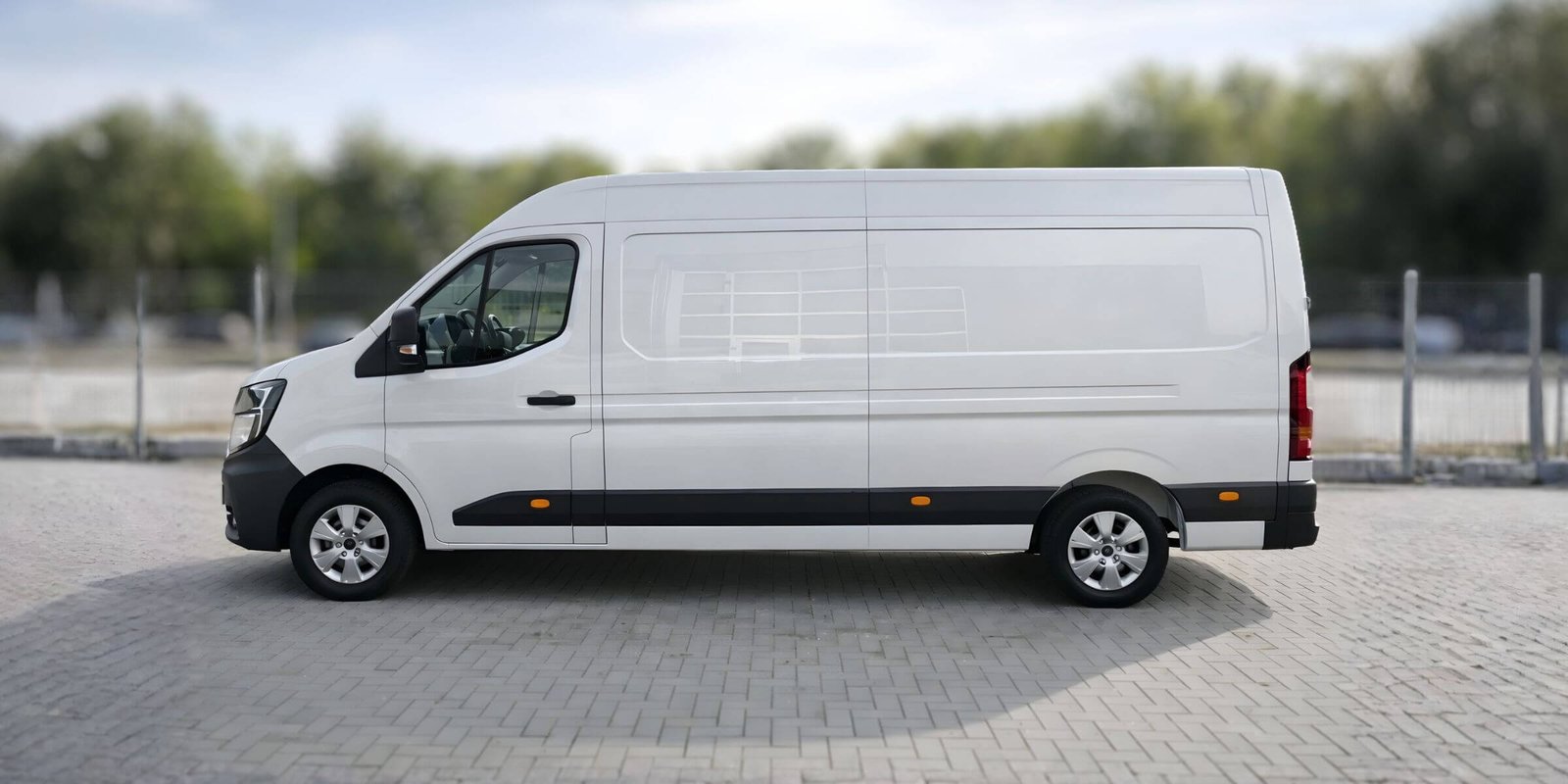 Renault Master Furgon L3H2 FWD 3-os. – zdjęcie 3