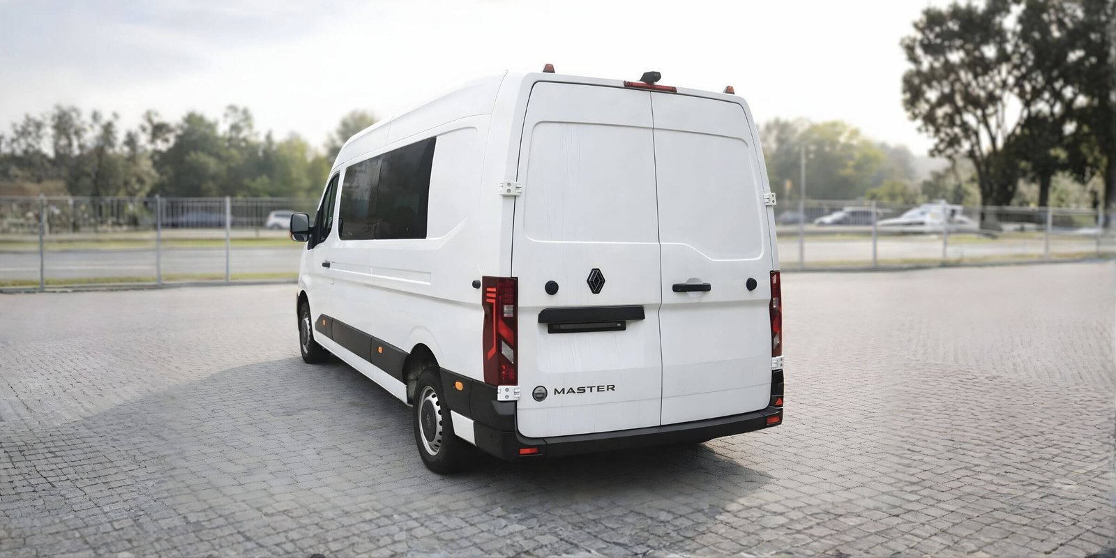 Renault Master 2.0 170KM L3H2 – zdjęcie 3