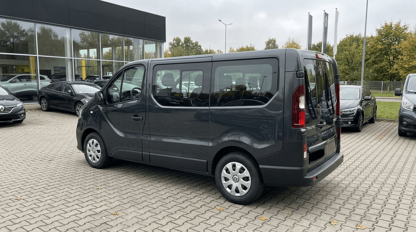 Renault Trafic 2.0 150KM Combi – zdjęcie 4