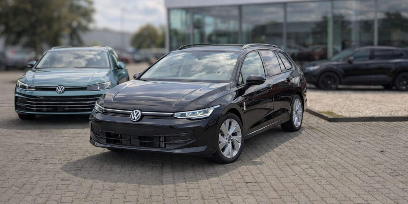 Volkswagen Golf Variant Life – zdjęcie 1