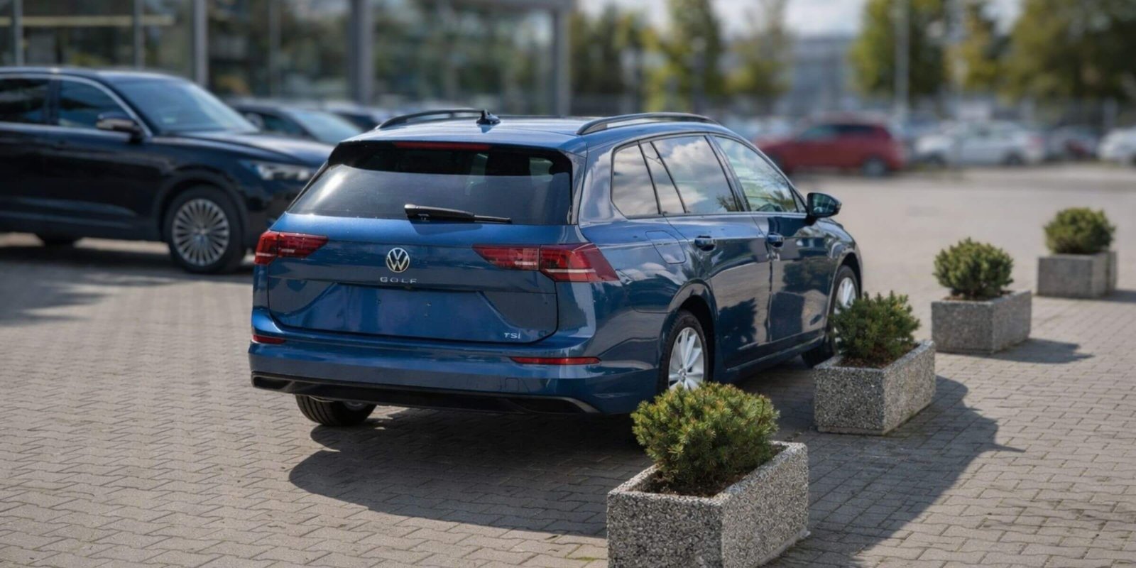 Volkswagen Golf Variant Life – zdjęcie 3