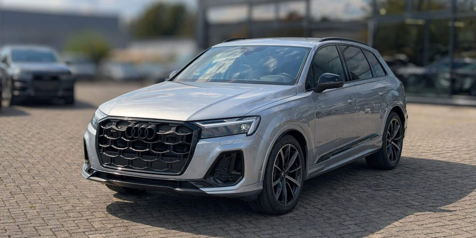 Audi Q7 50 TDI S Line – zdjęcie 1