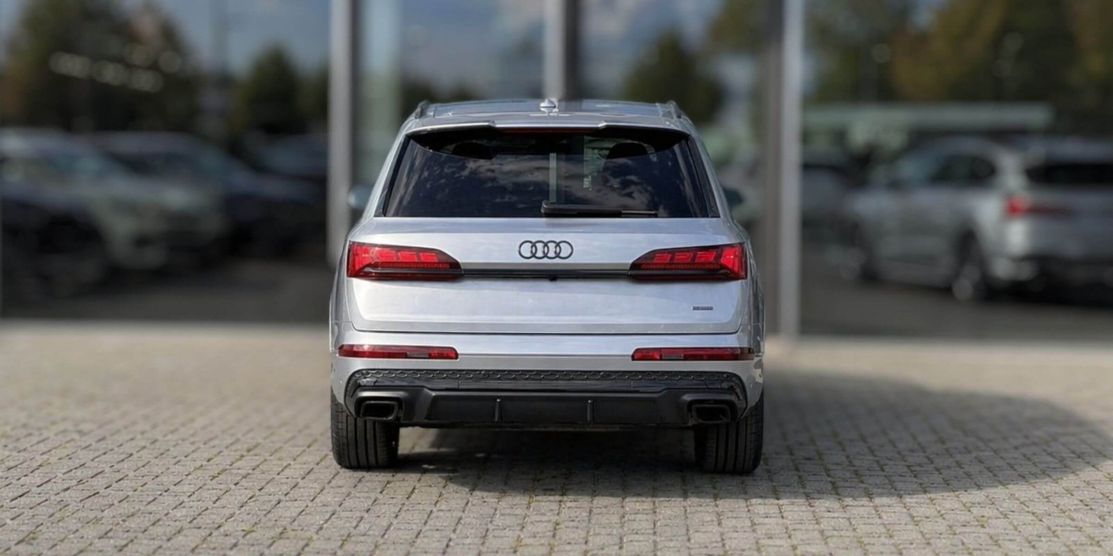 Audi Q7 50 TDI S Line – zdjęcie 2