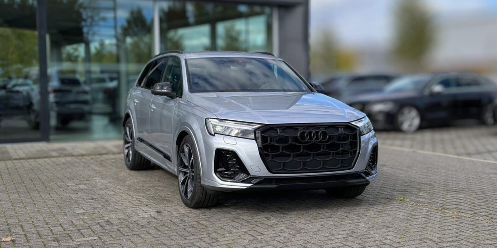 Audi Q7 50 TDI S Line – zdjęcie 4