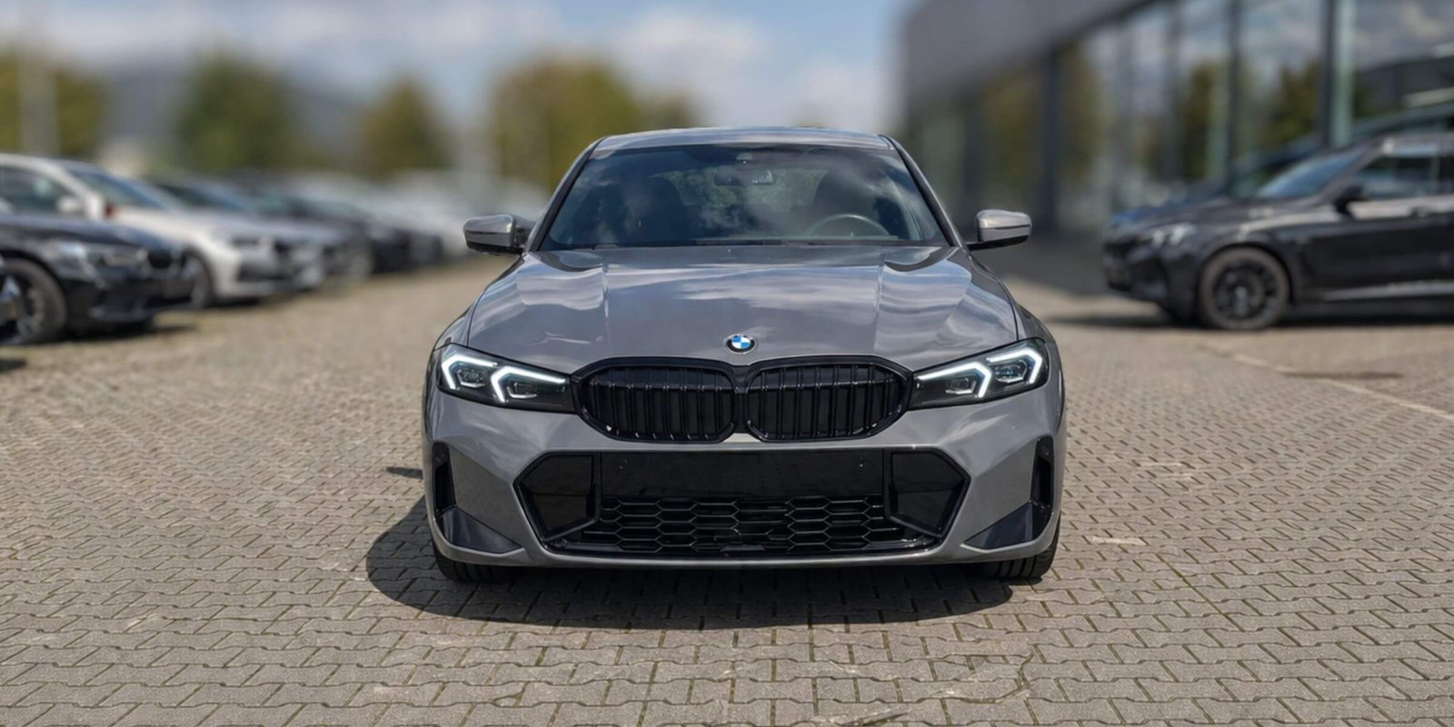 BMW 3 Series 20i Msport – zdjęcie 2