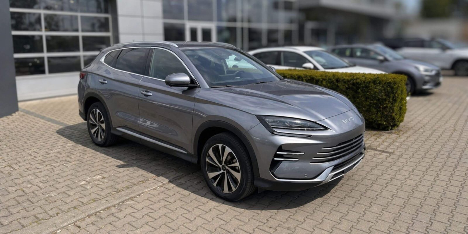 BYD Seal U DM-i Design 324 KM AWD – zdjęcie 2