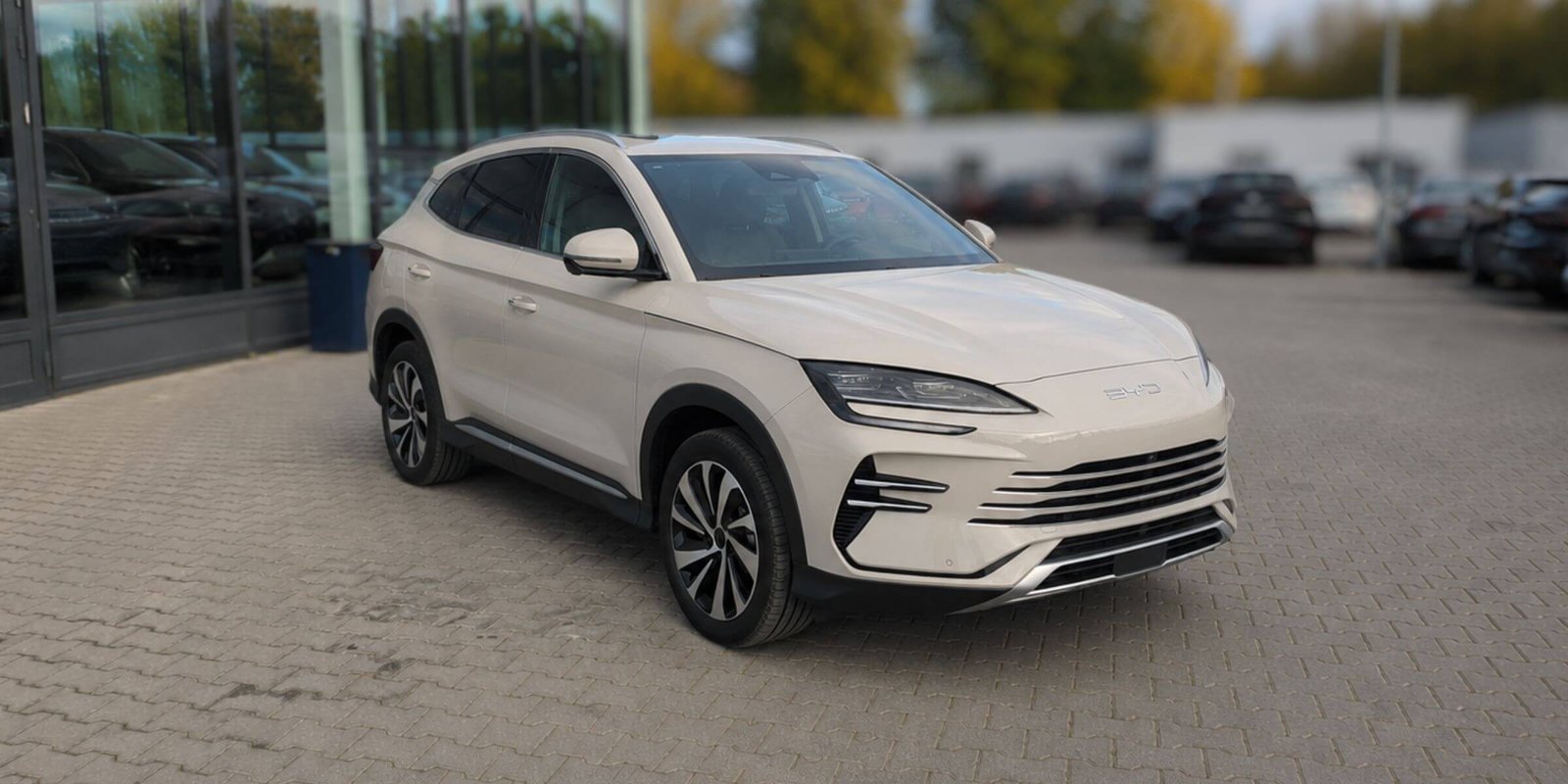 BYD Seal U DM-i Design 324 KM AWD – zdjęcie 2