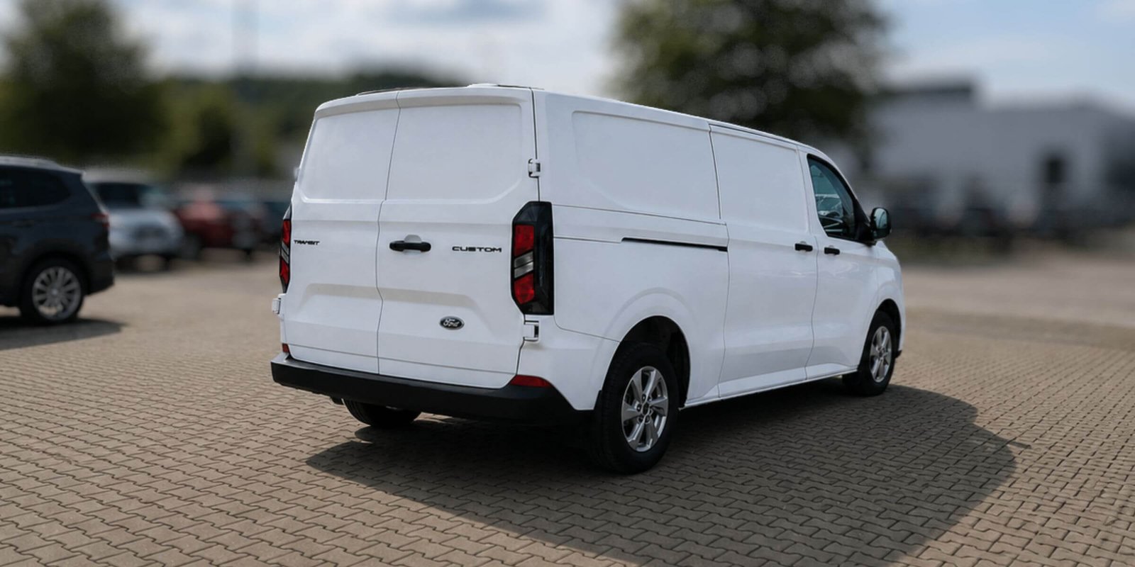 Ford Transit Custom 2.0 136KM Ecoblue VAN L2H1 – zdjęcie 4