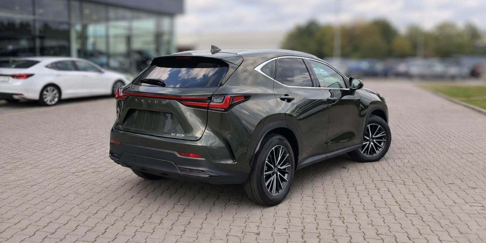 Lexus NX 350h Prestige – zdjęcie 3