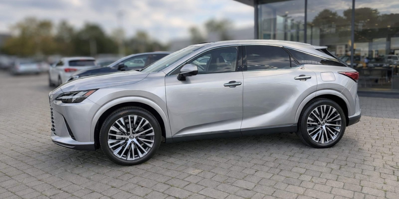 Lexus RX 350h – zdjęcie 2