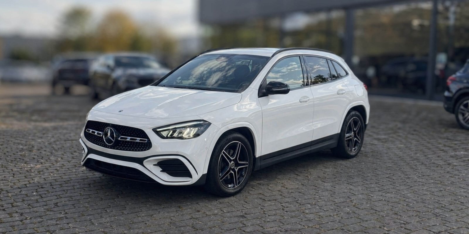 Mercedes-Benz GLA 200 – zdjęcie 1