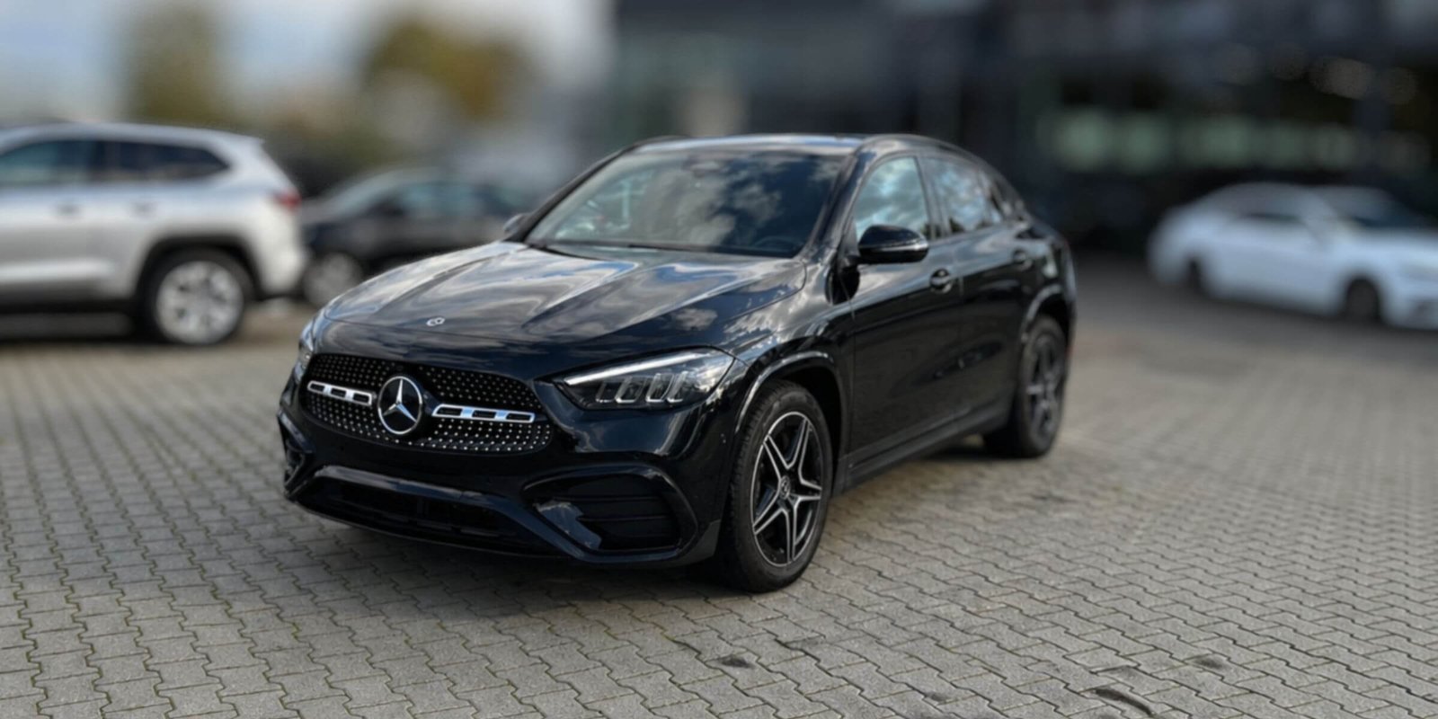 Mercedes-Benz GLA 200 – zdjęcie 1