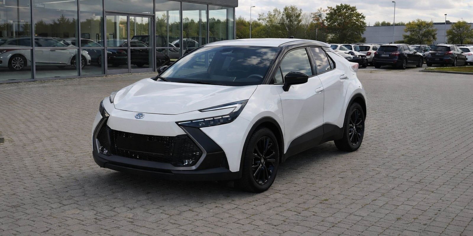 Toyota C-HR GR SPORT – zdjęcie 1