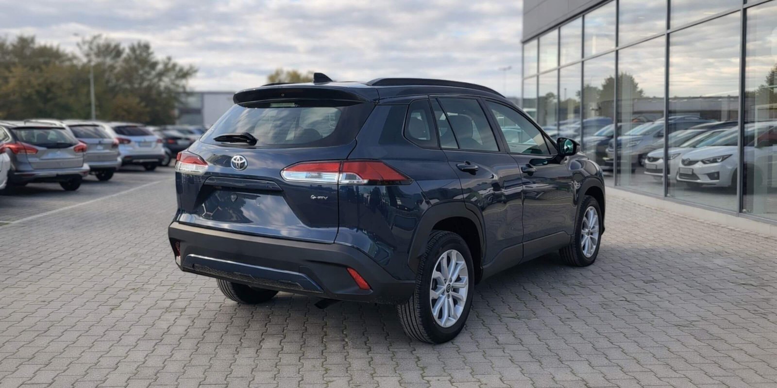 Toyota Corolla Cross 2.0 Hybrid Executive – zdjęcie 4