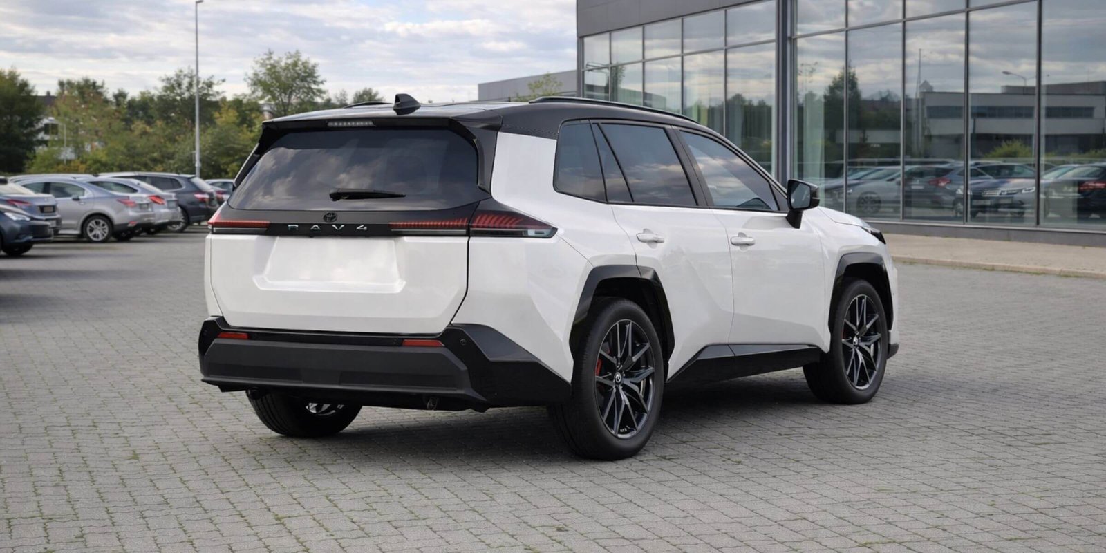 Toyota RAV4 2.5 Hybrid 194 KM 4x4 – zdjęcie 3