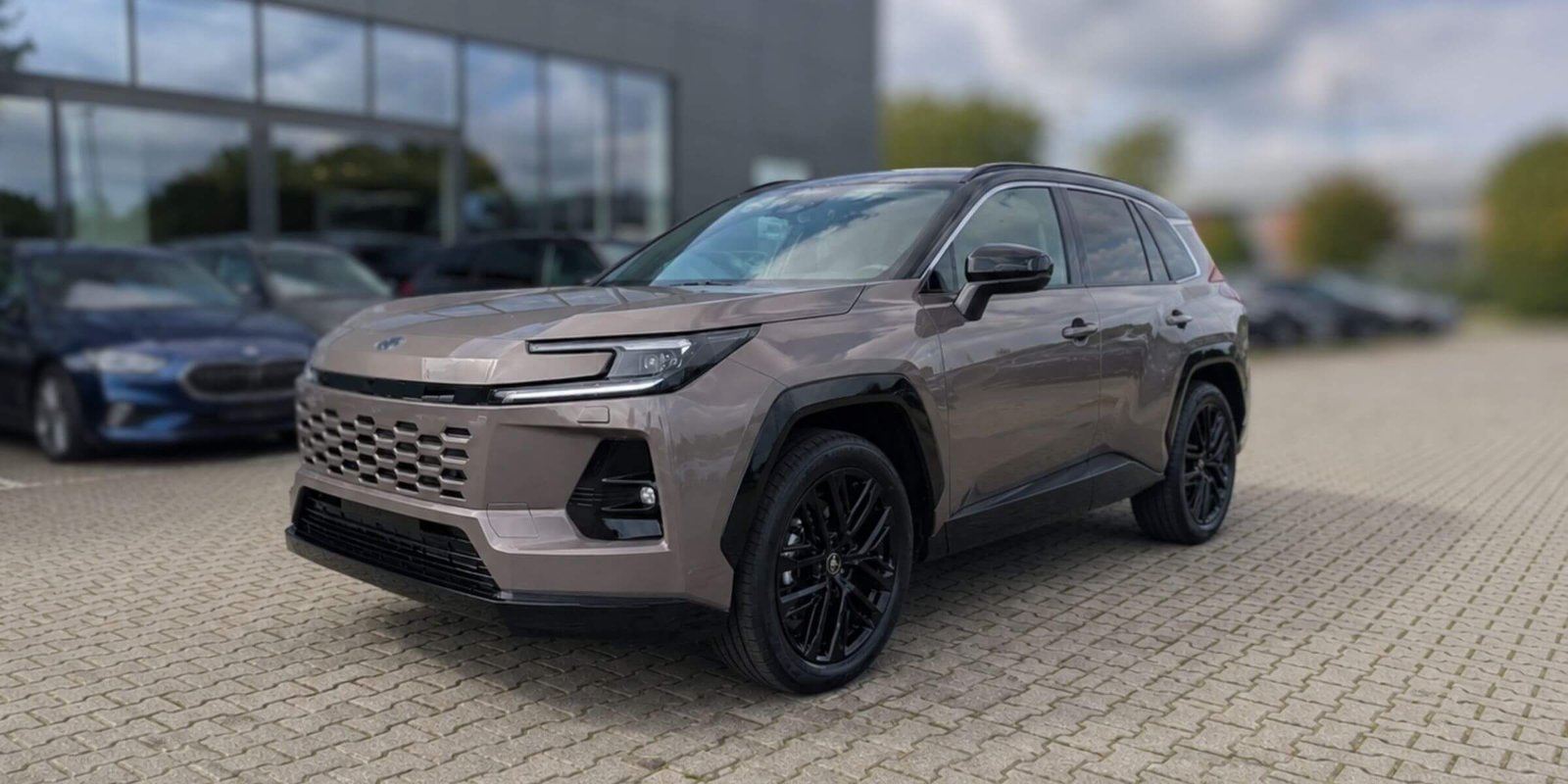 Toyota RAV4 2.5 Hybrid 185KM 2WD – zdjęcie 1